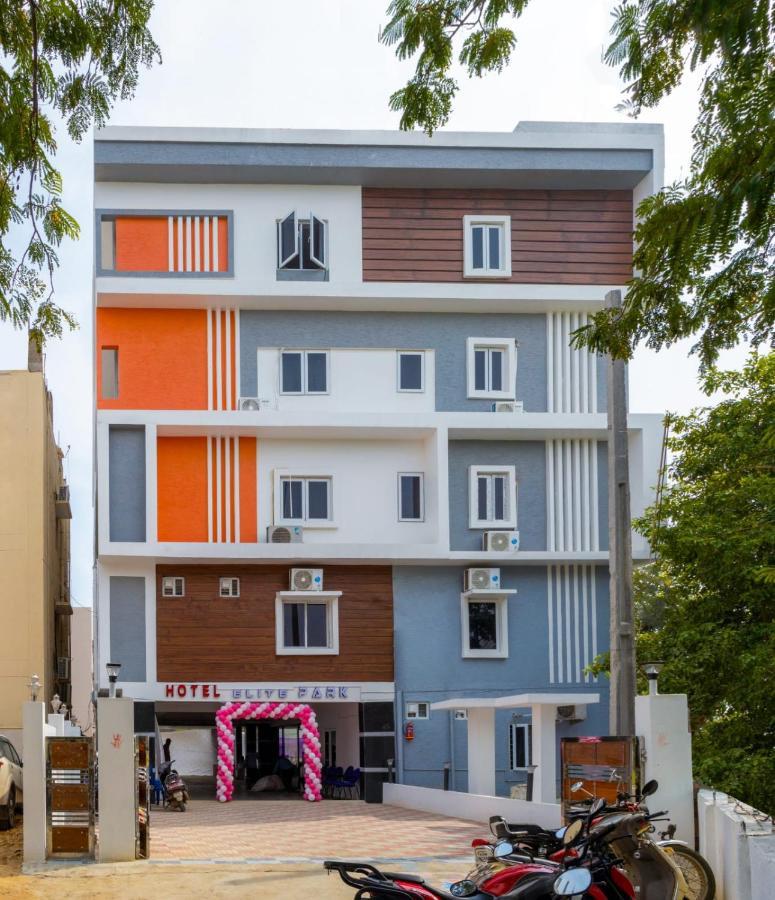 Beestay Hotels Elite Park Tirupati Eksteriør billede