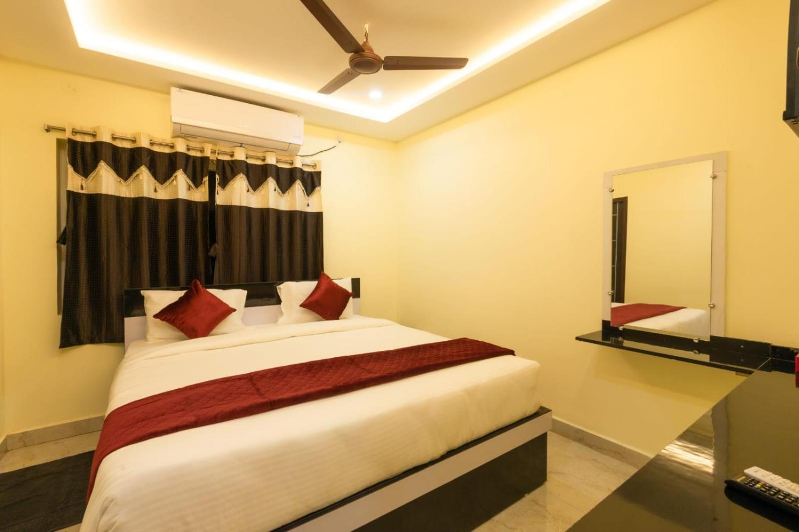 Beestay Hotels Elite Park Tirupati Eksteriør billede
