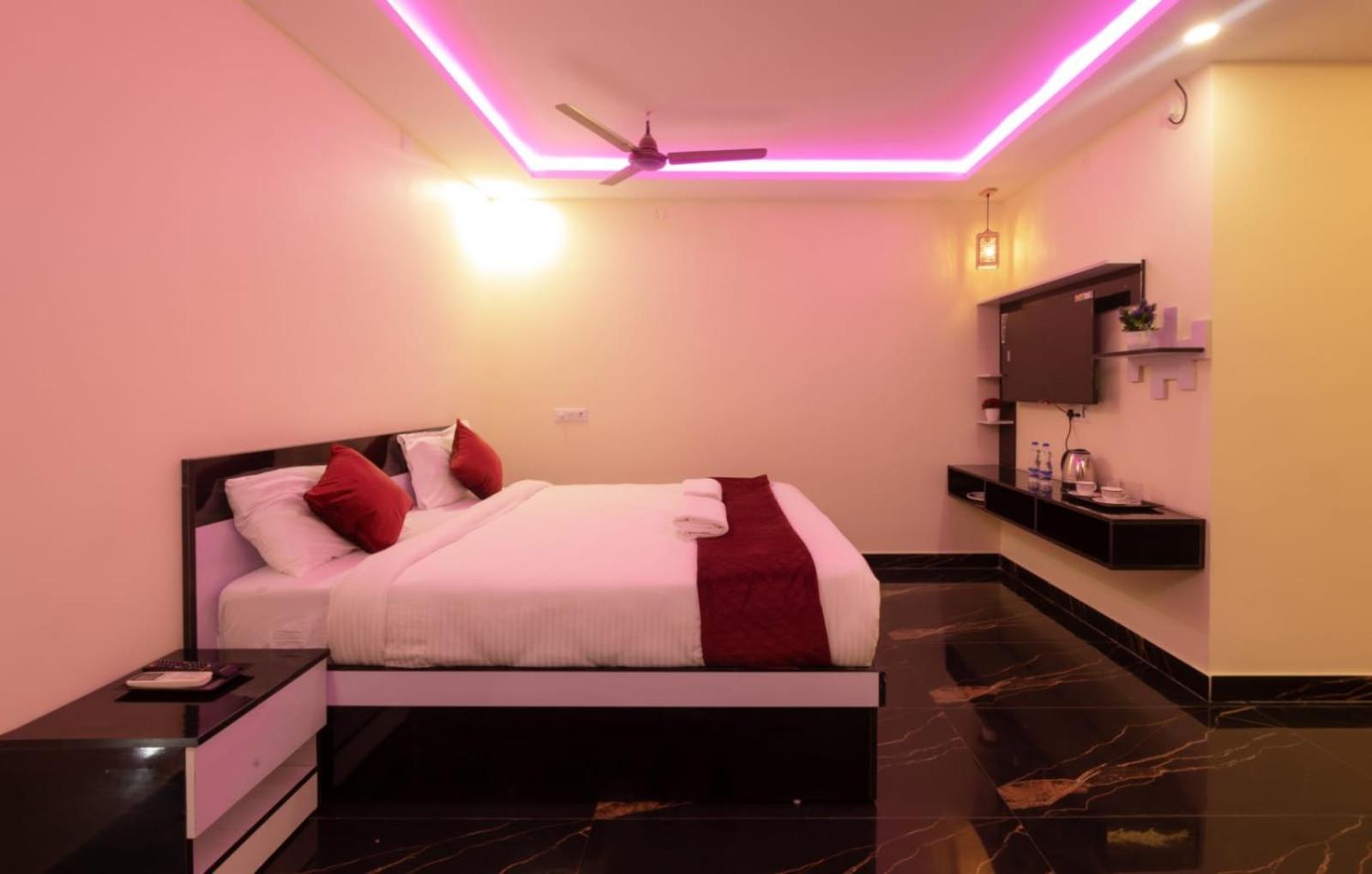 Beestay Hotels Elite Park Tirupati Eksteriør billede