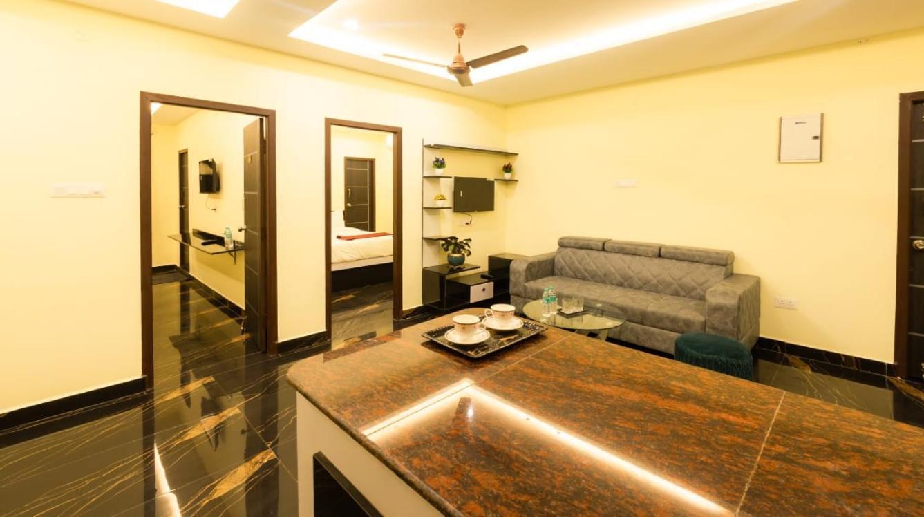 Beestay Hotels Elite Park Tirupati Værelse billede